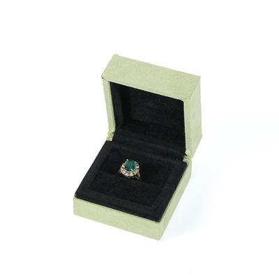 De Gift Verpakkende Doos van het gras Groene Flanel voor Ring Bracelet Jewelry