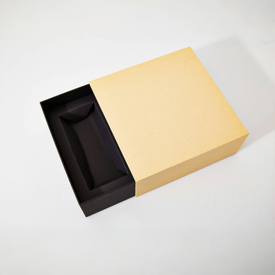 Gepersonaliseerde kraftpapier laden doos verpakking cosmetische snoep chocolade karton cadeau dozen
