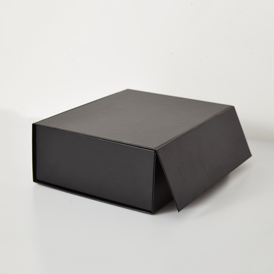 Groothandel OEM Luxe Gift Package Magnet Opvouwbaar Kledingpapier Doos Met Ribbon