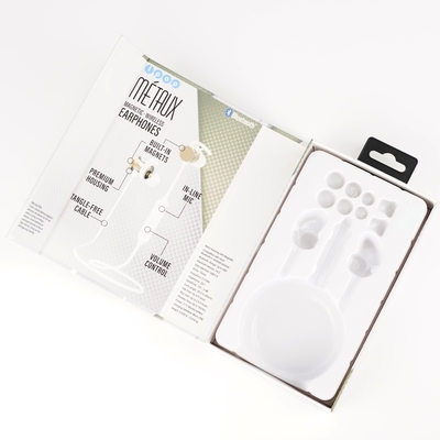 Gepersonaliseerde verpakking Bedraad Bluetooth-oordopjes Papierverpakkingsdoos met haak en blaasbak