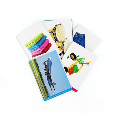 Op maat gemaakte speelkaarten Glanzende bordkaarten Flashkaarten voor kinderen met kartonnen dozen Verpakking